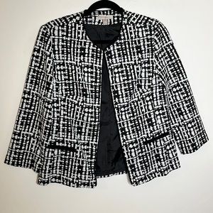 Women’s Blazer Roz & Ali Black & White Patterned Size M Light Weight